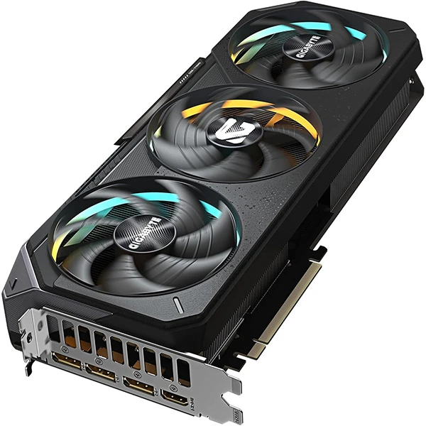 کارت گرافیک گیگابایت مدل GeForce RTX 5070 GAMING OC 12G - Image 5